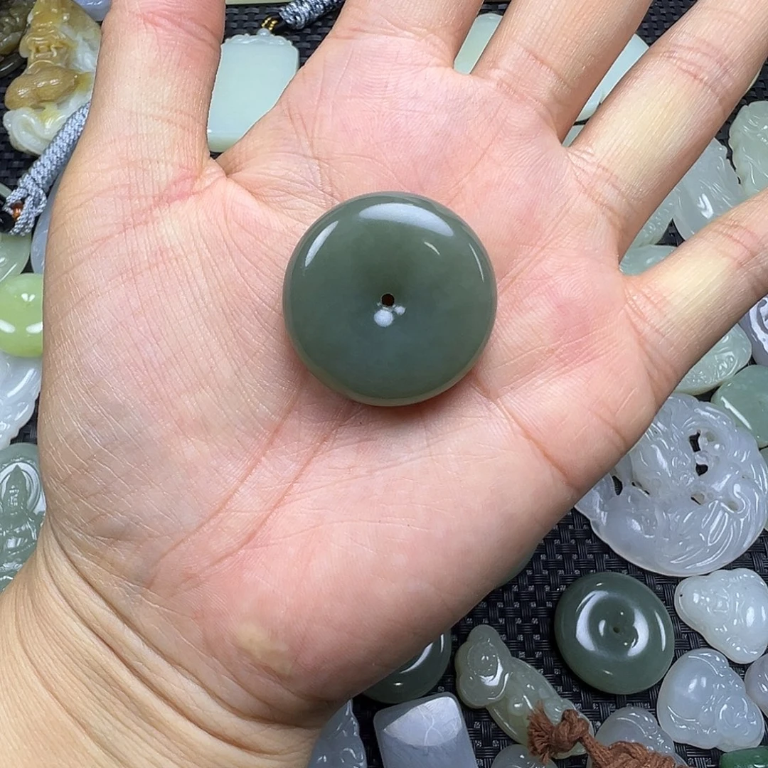 喂***喂和田玉未镶嵌颈饰卡30（买断价，不退不换）