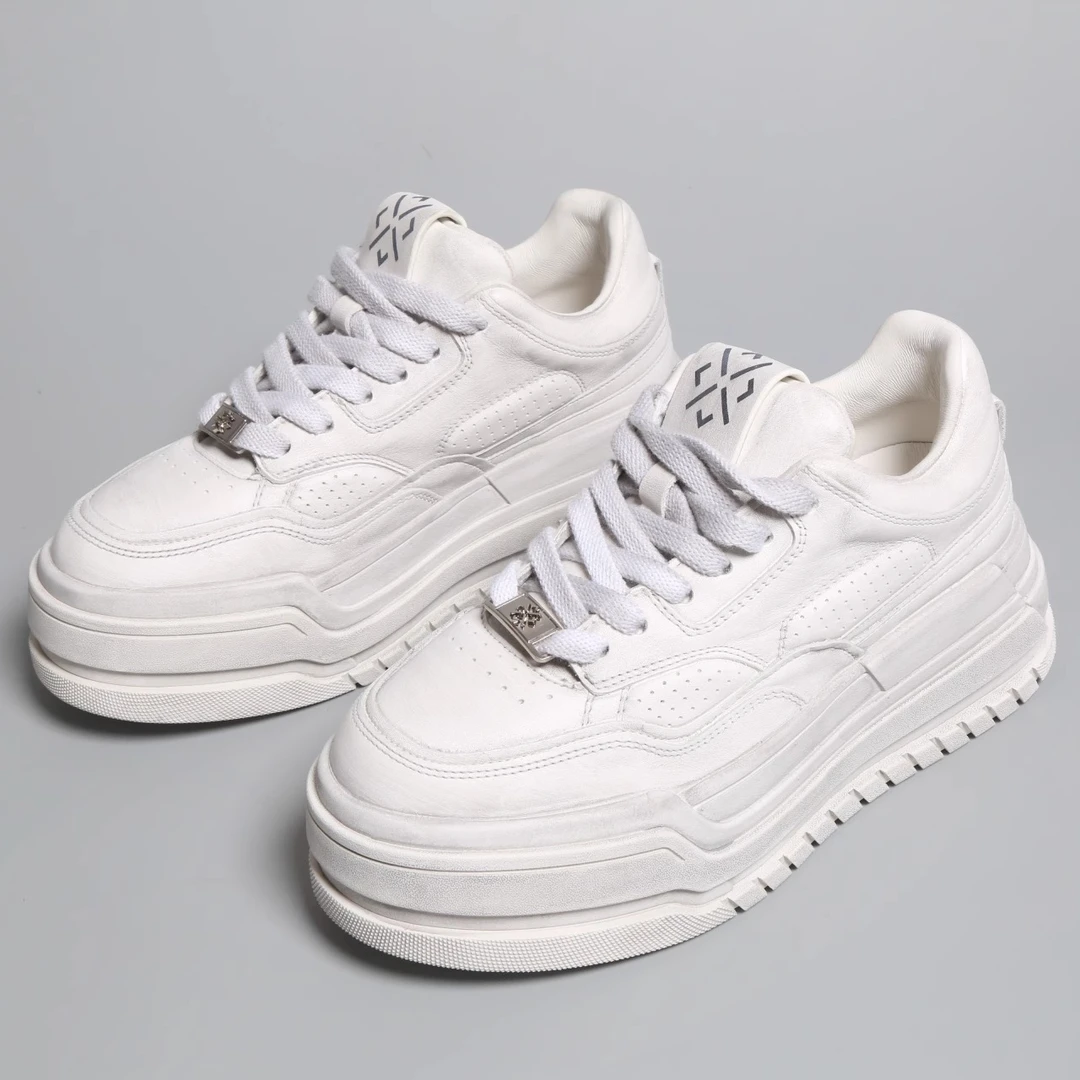 巴黎 推荐流行舒服不重系带厚底牛皮运动鞋休闲鞋波鞋板鞋