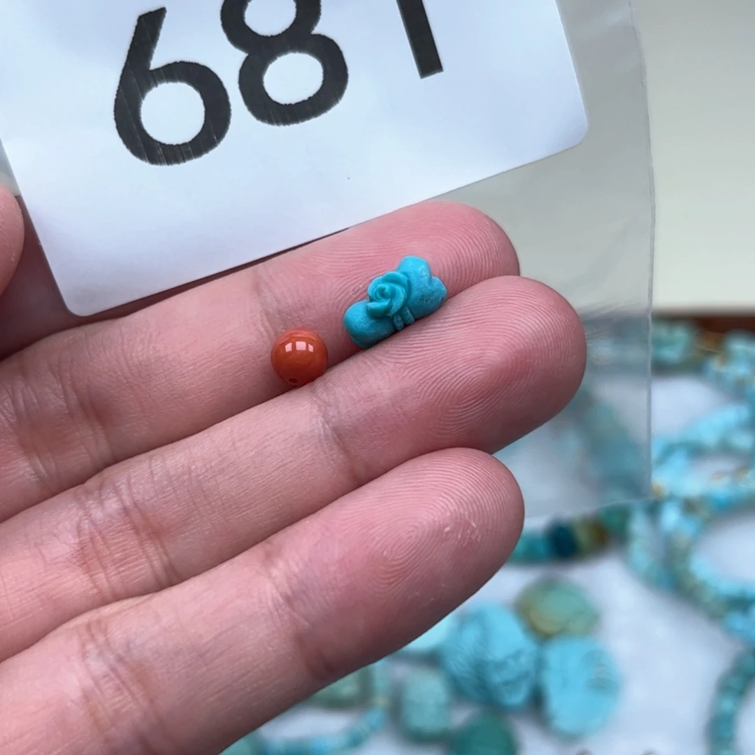 未镶嵌南红玛瑙珠宝奇石