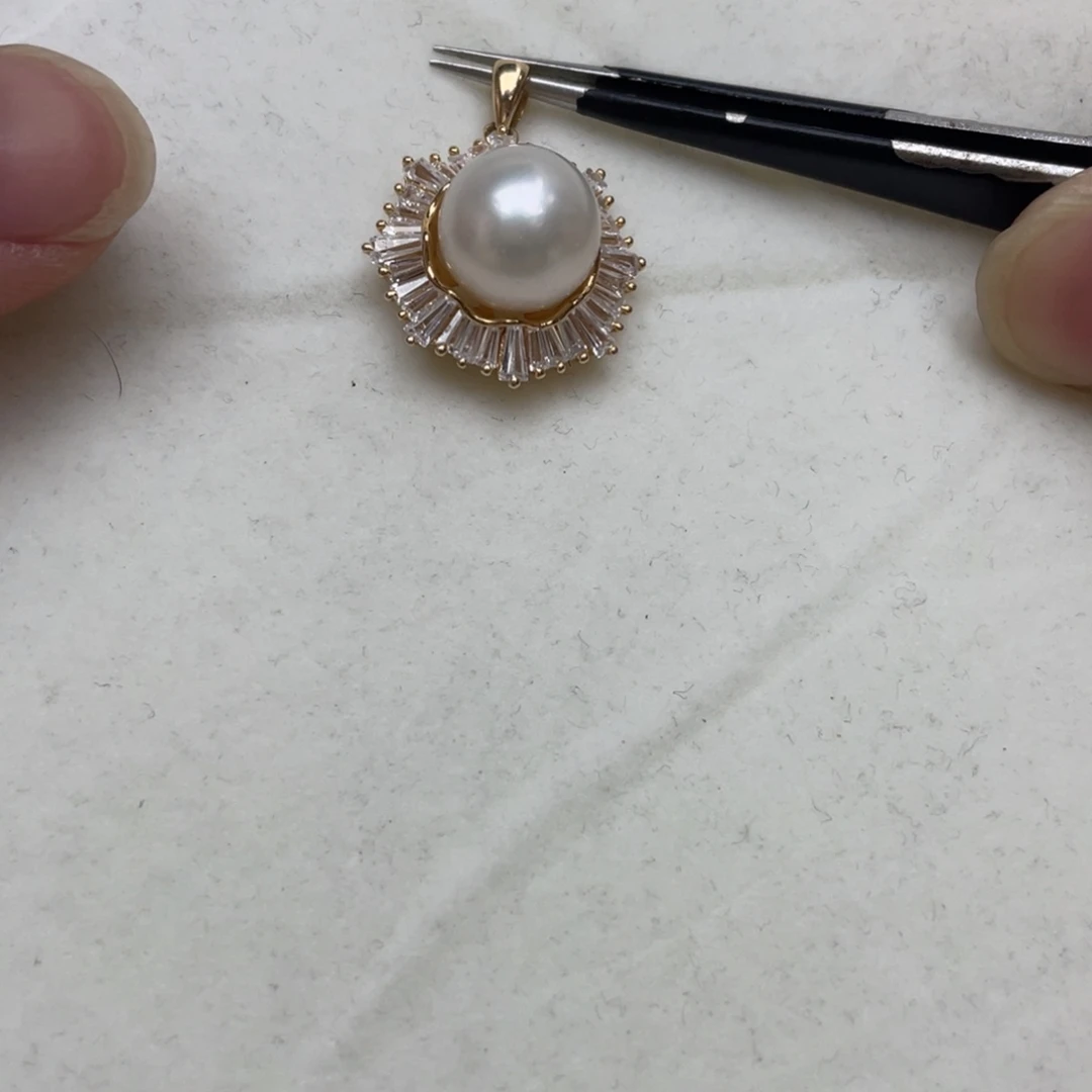 银S925镶嵌吊坠(不含链)海水珍珠