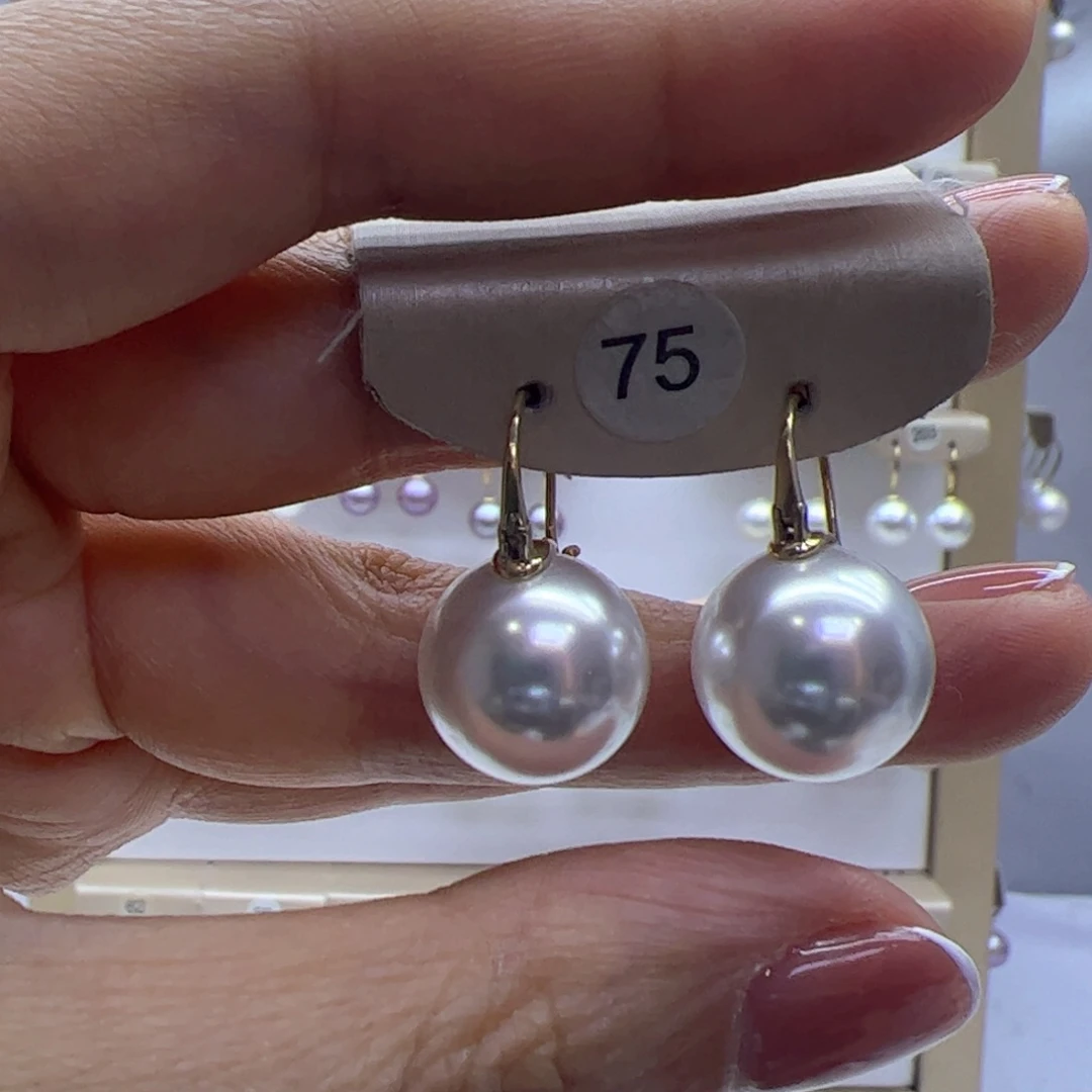 淡水珍珠耳饰18K金镶嵌