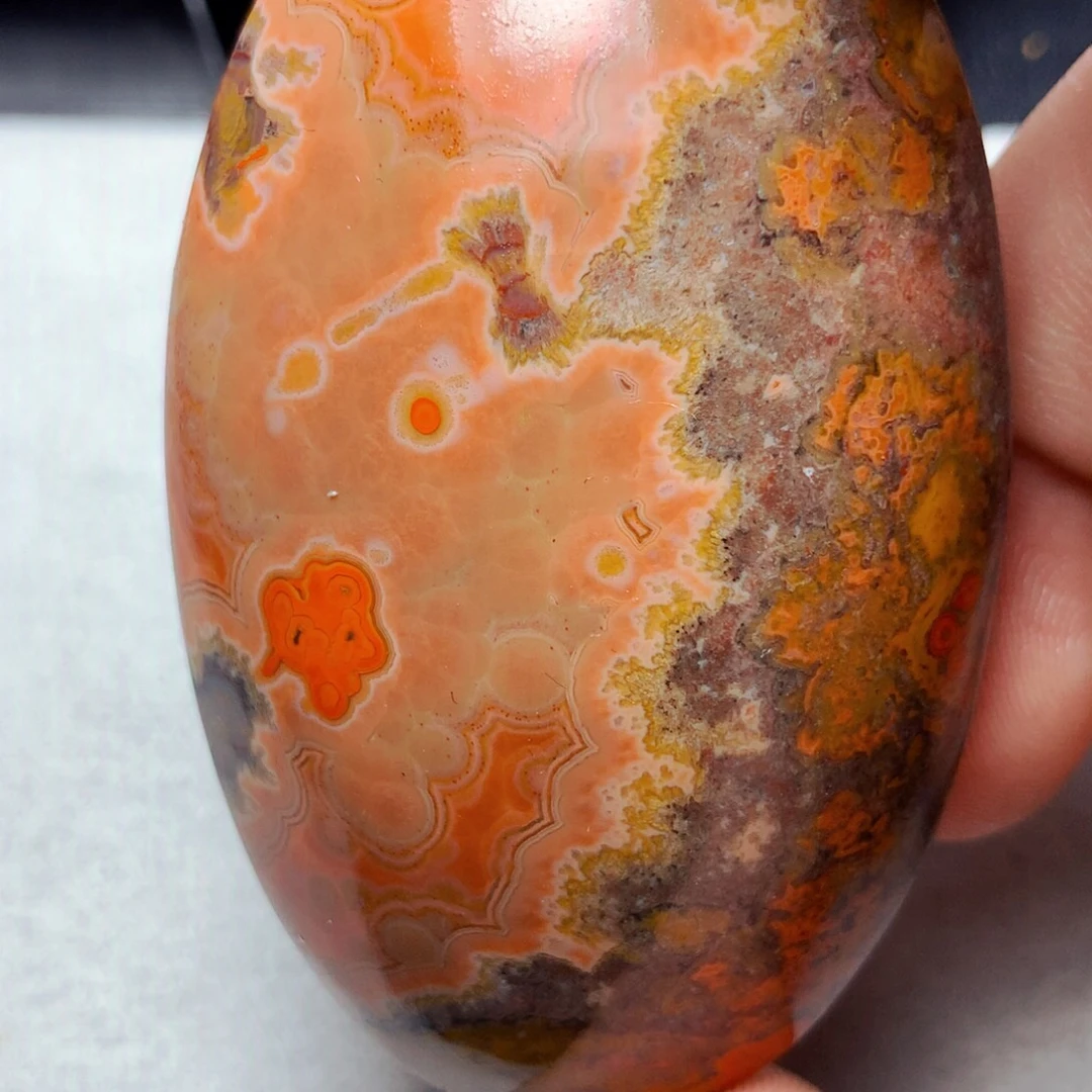 正***存玛瑙/玉髓未镶嵌战国红