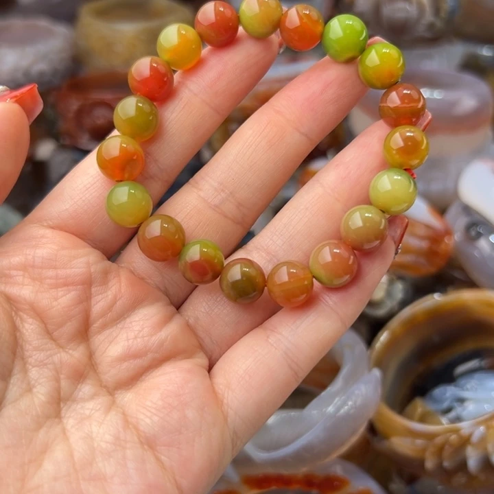 玛瑙/玉髓手镯未镶嵌