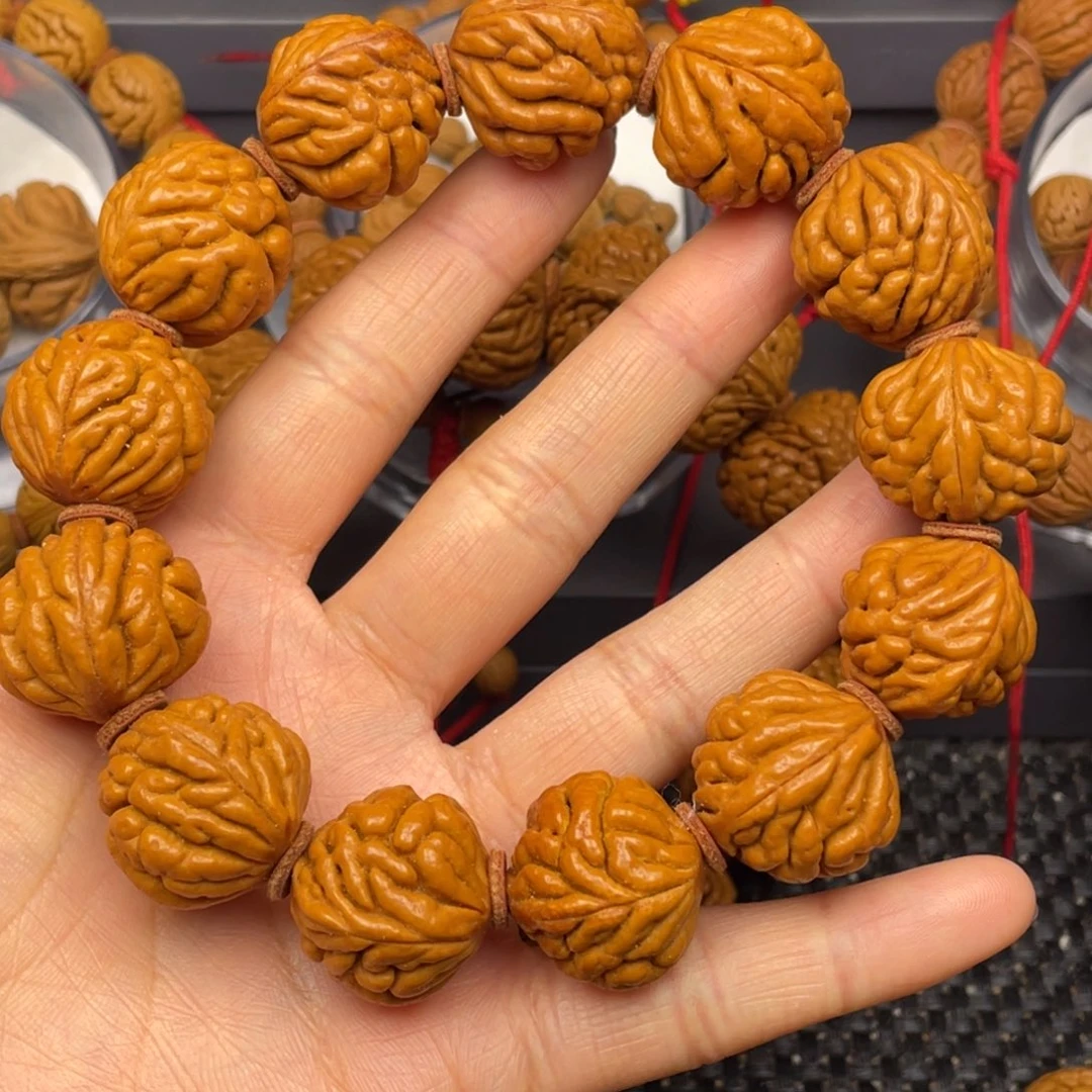 桃核吊坠2.3圆桩豹子头