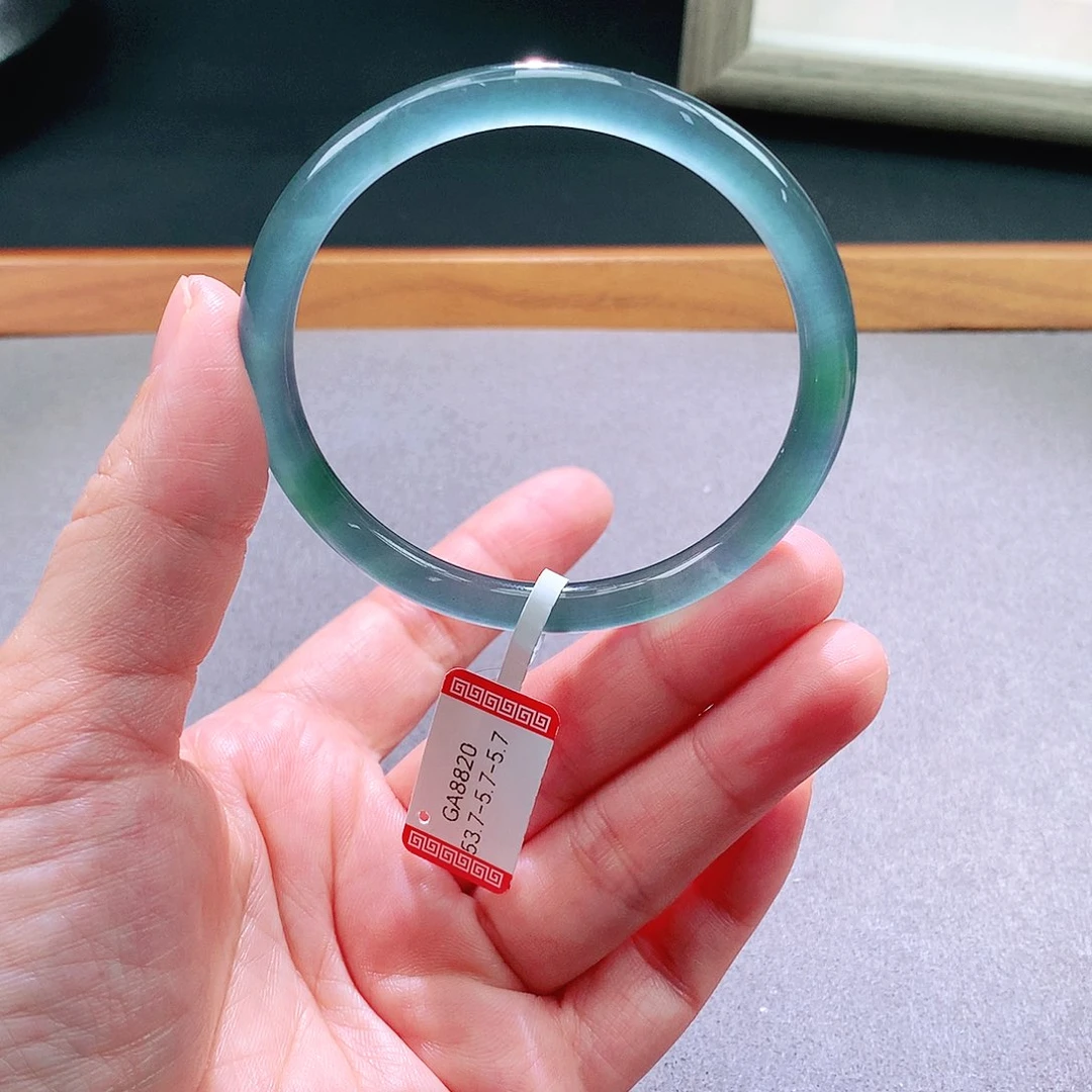 翡翠未镶嵌手镯天然翡翠手镯a货