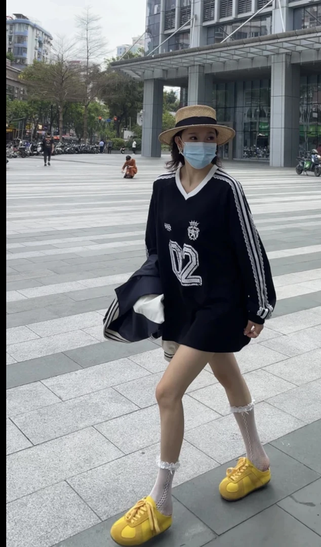 美式V领蕾丝花边长袖卫衣设计感运动球服宽松上衣