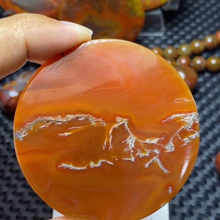 玛瑙/玉髓颈饰未镶嵌云*