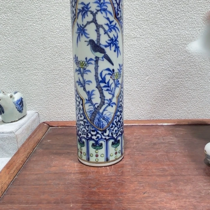 寻***@陶摆件精美的陶瓷摆件……