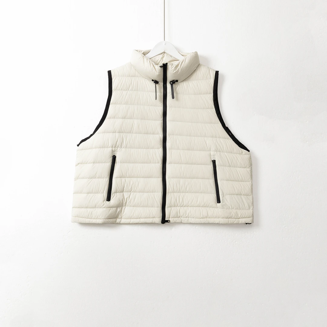 几里与麻 撞色包边立领羽绒马甲 衣长61胸围140 2100806