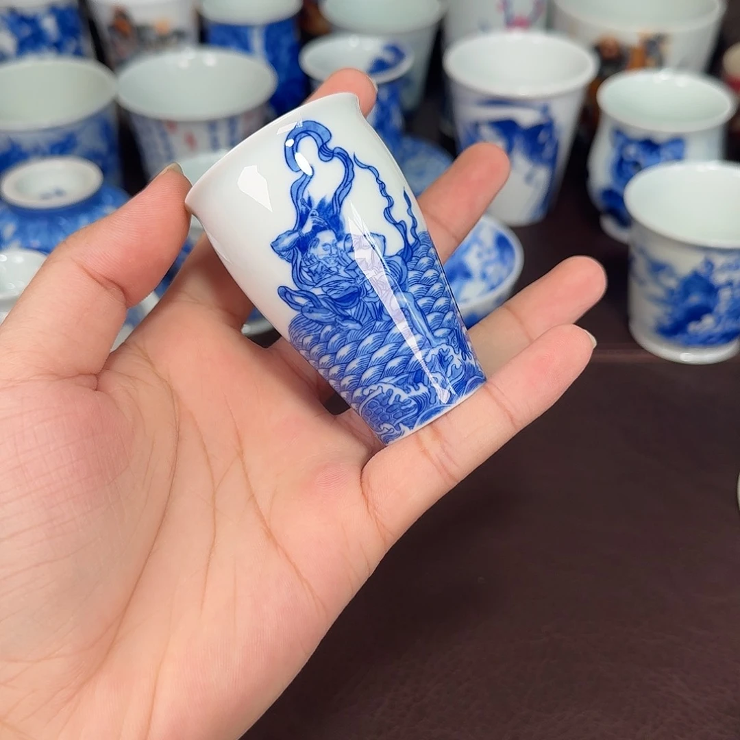 龍***者现代景德镇陶瓷杯