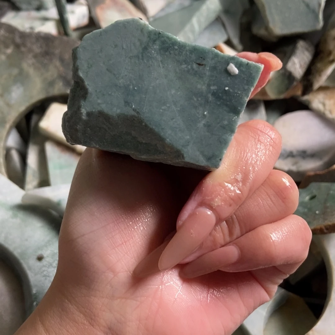 翡翠未镶嵌颈饰天然翡翠