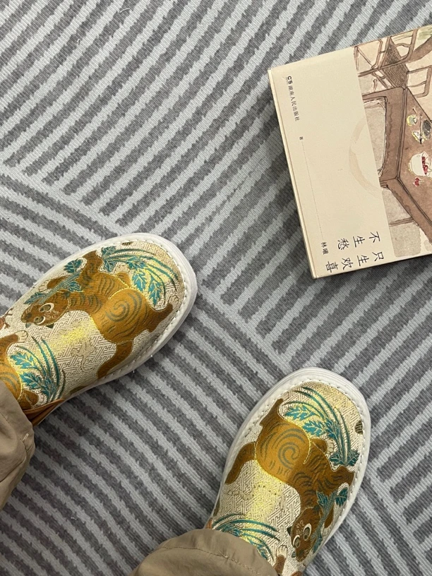 栖山筑食 中式千层底布鞋 虎镇五毒