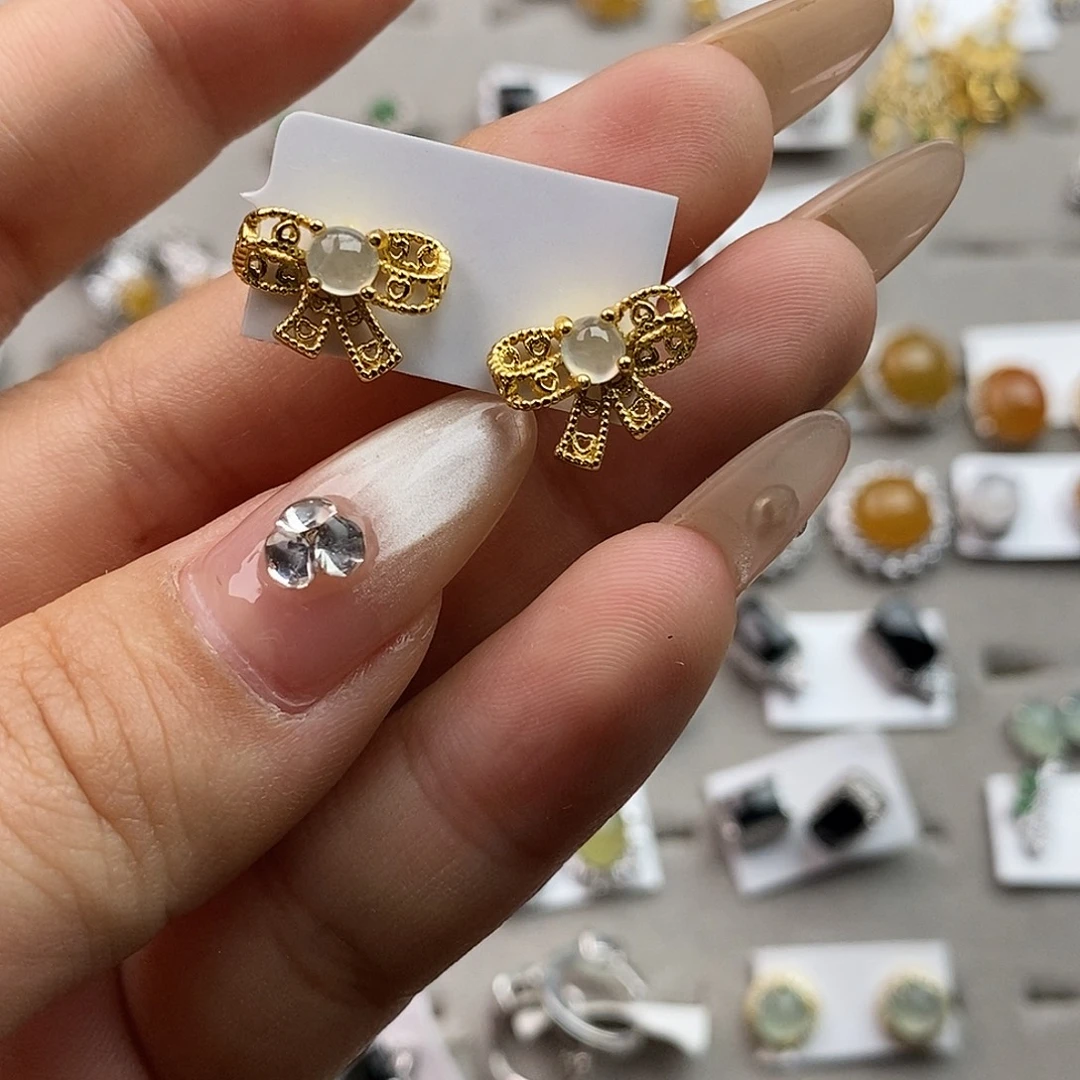 翡翠未镶嵌戒指翡翠