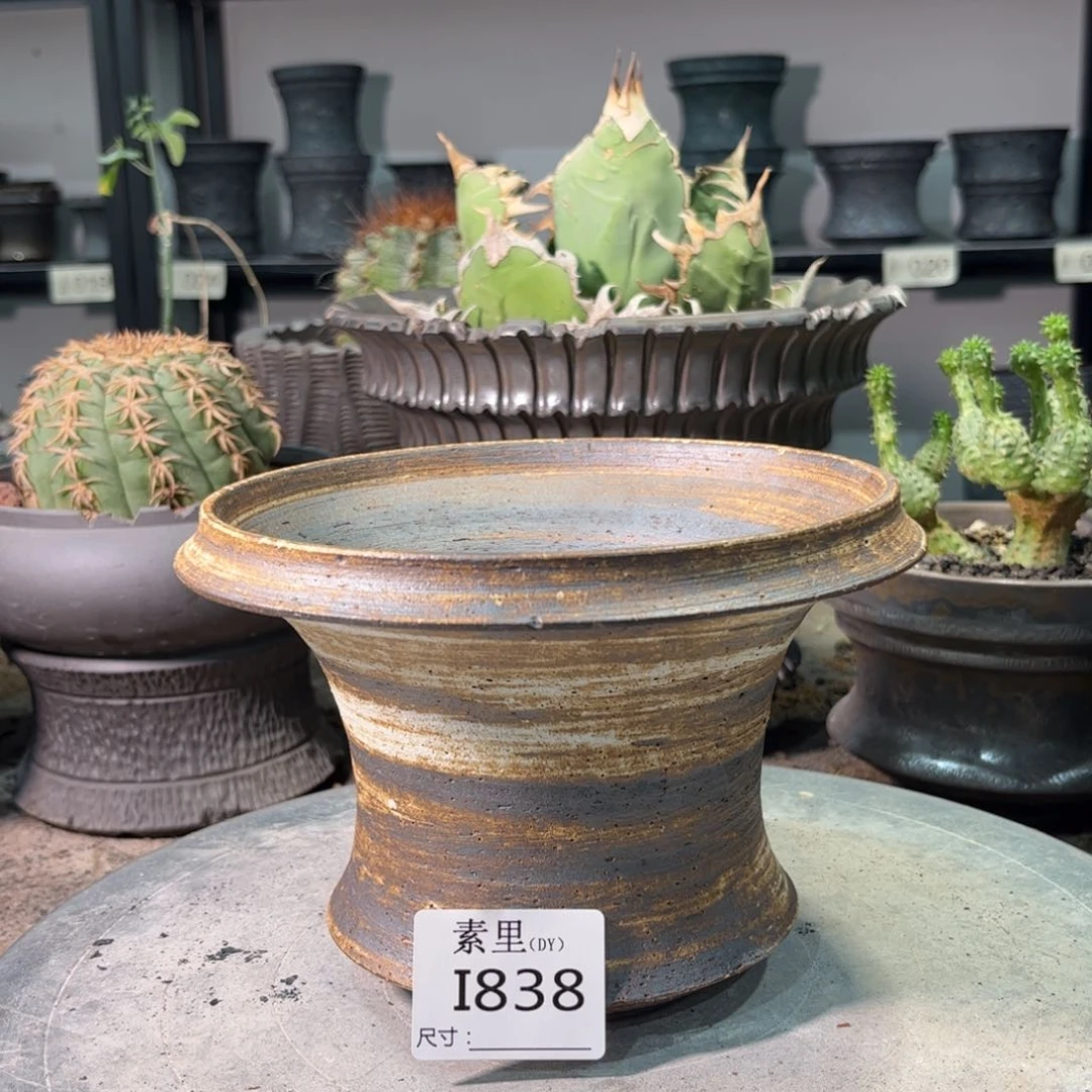 景德镇手工素里内口15高11.5瑕疵