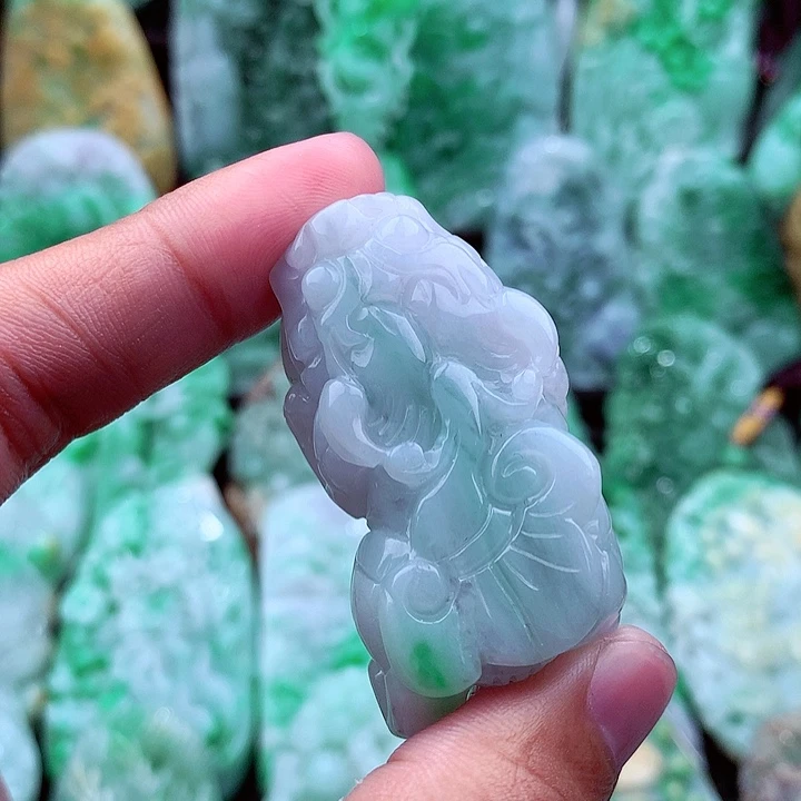 翡翠吊坠(不含链)未镶嵌