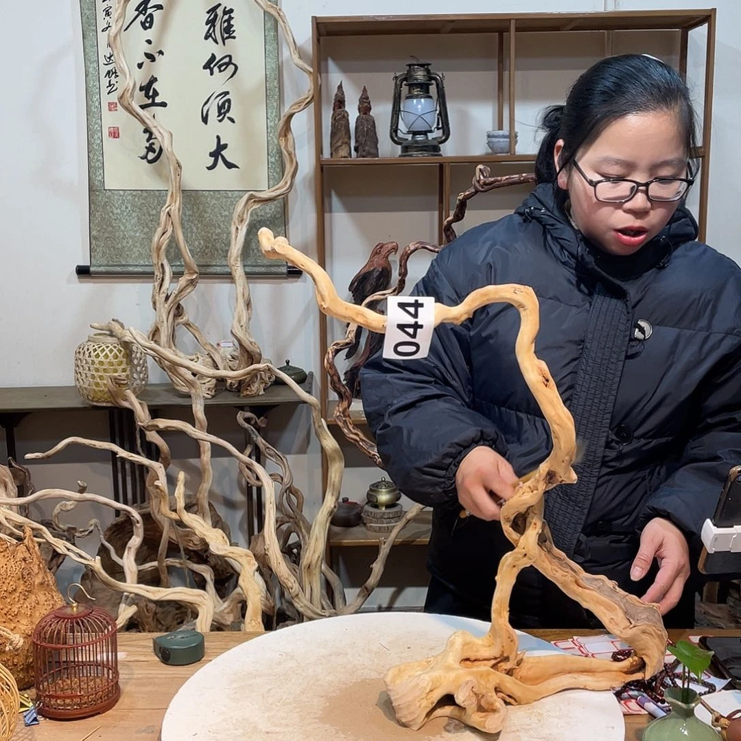 柏木于*旭杜鹃根根艺摆件