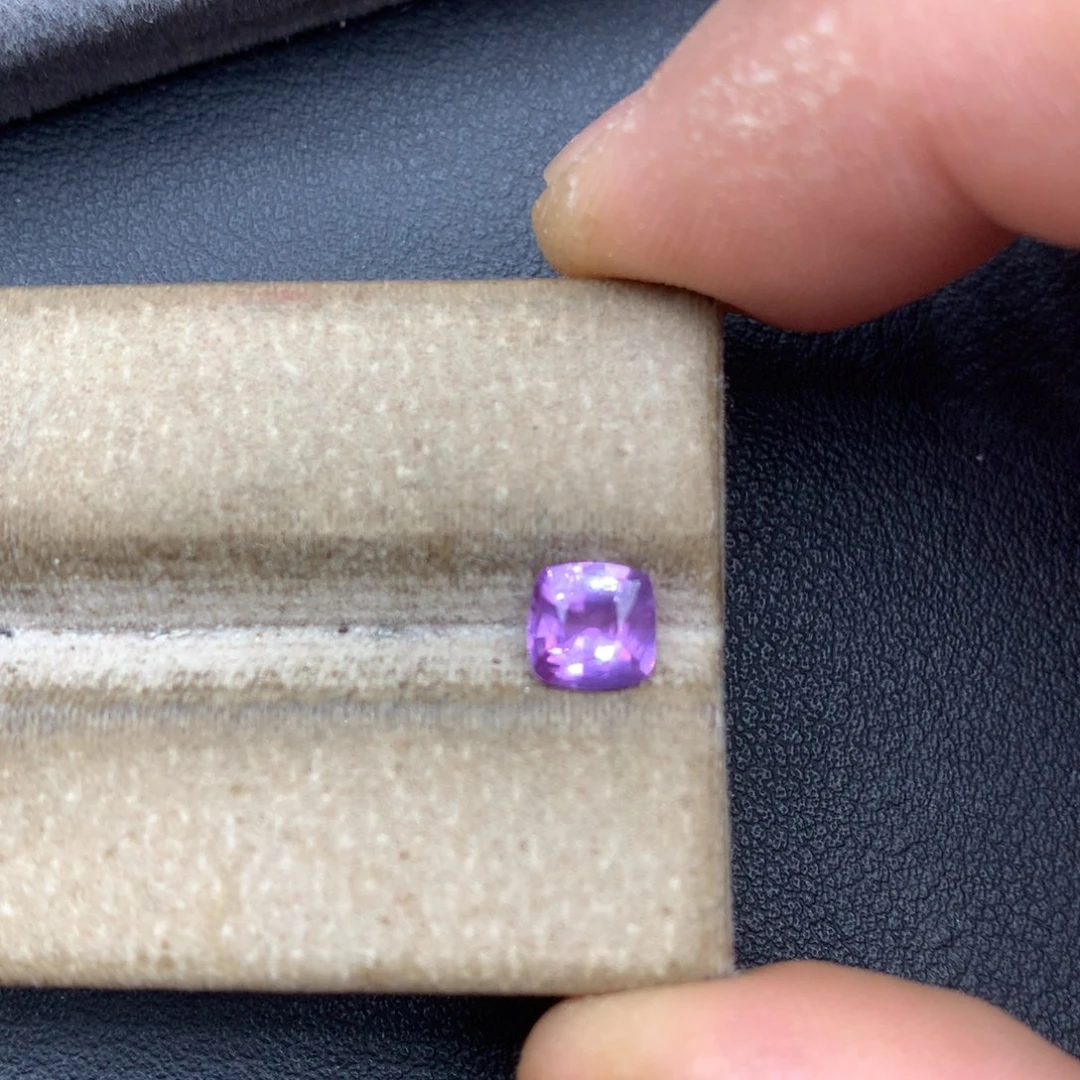 裸石蓝宝石1.04ct无烧薰衣草大证