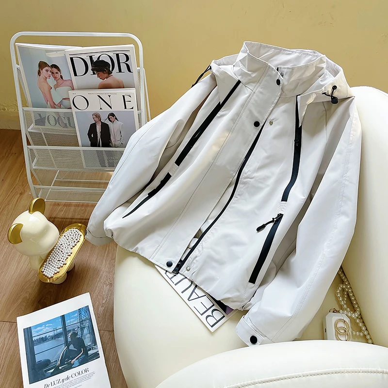 纯色连帽冲锋衣女春秋2026新款韩版宽松休闲户外登山服潮酷外套潮