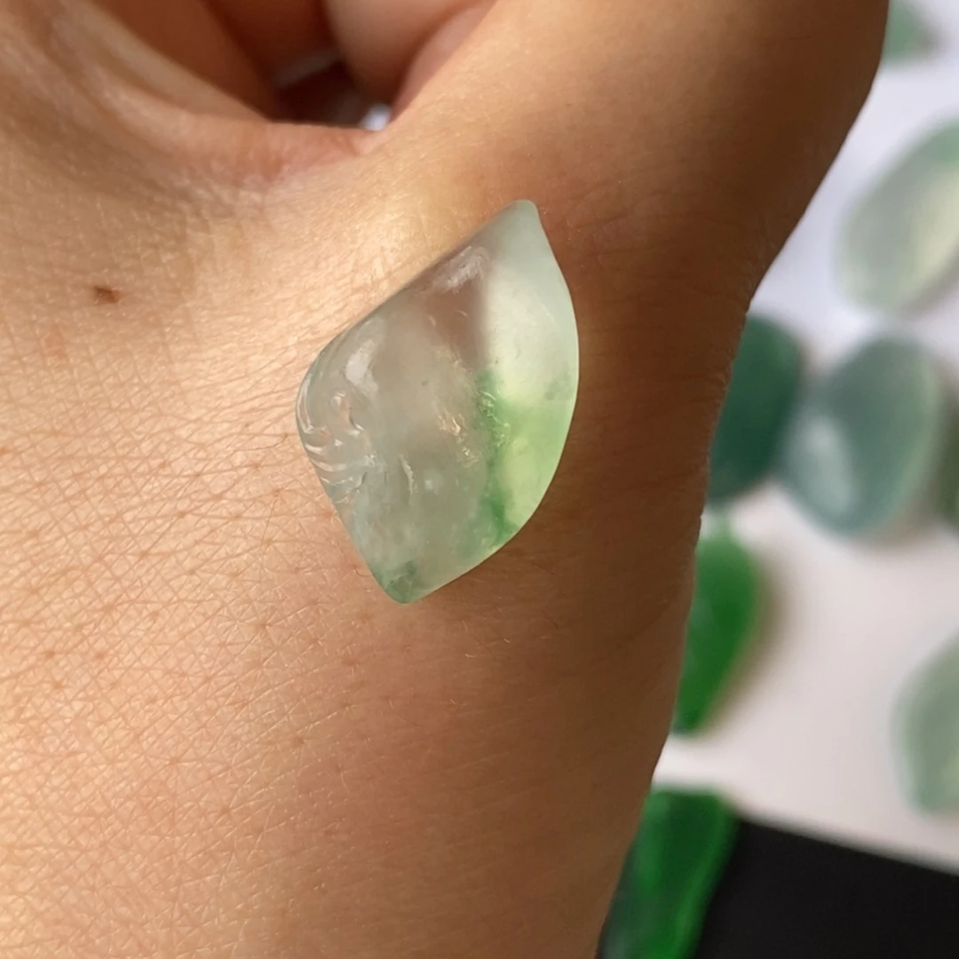 定制翡翠未镶嵌随行