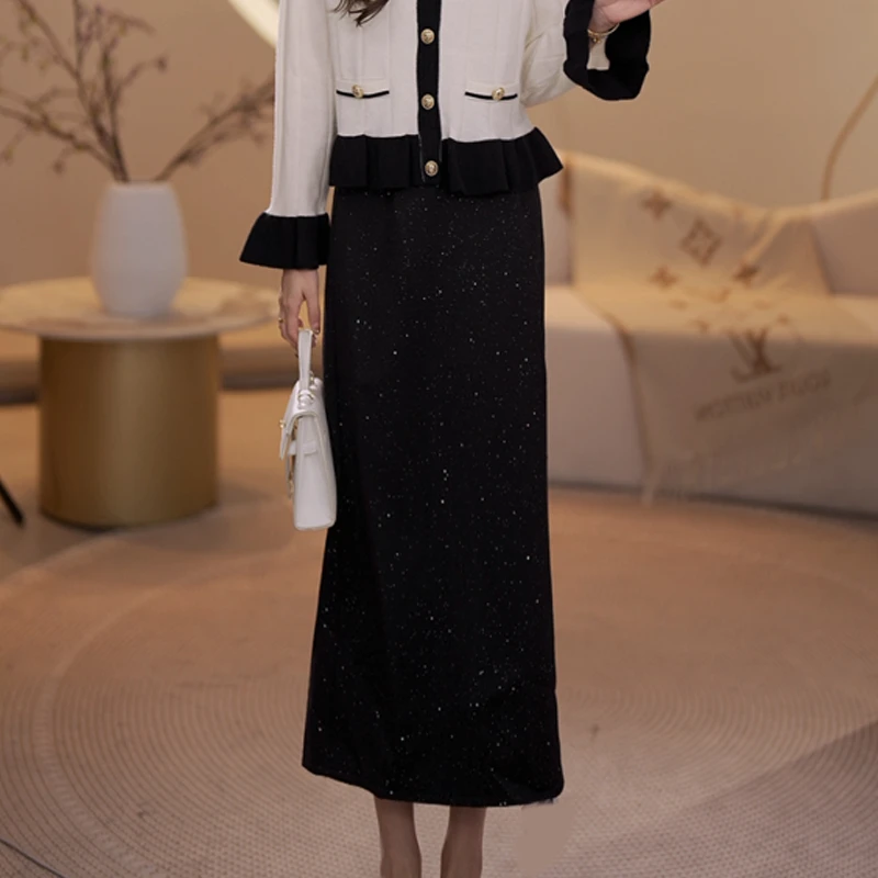 马克华菲女装春秋水溶蕾丝半身裙花边设计半身裙 X