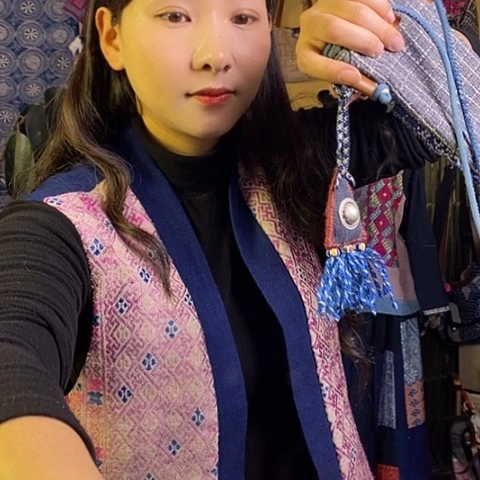 织绣大****鱼手工制作包挂