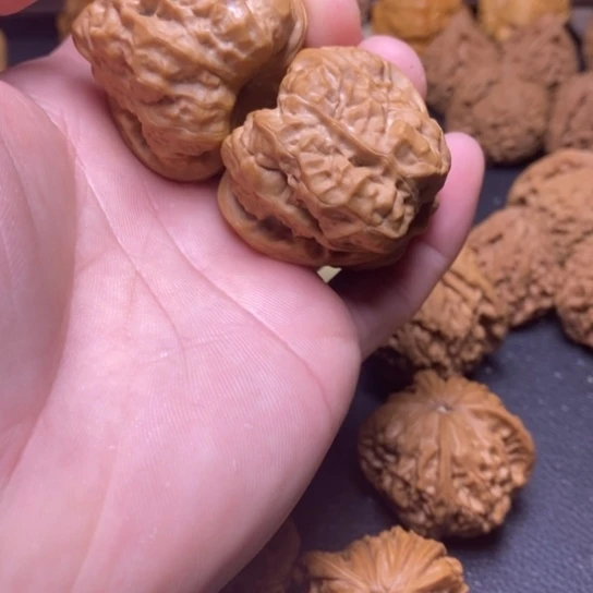 橘*文玩核桃三角蛤蟆微