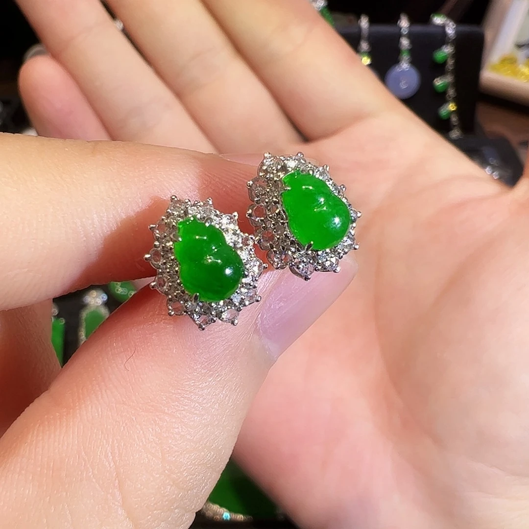 翡翠耳饰18K金镶嵌葫芦