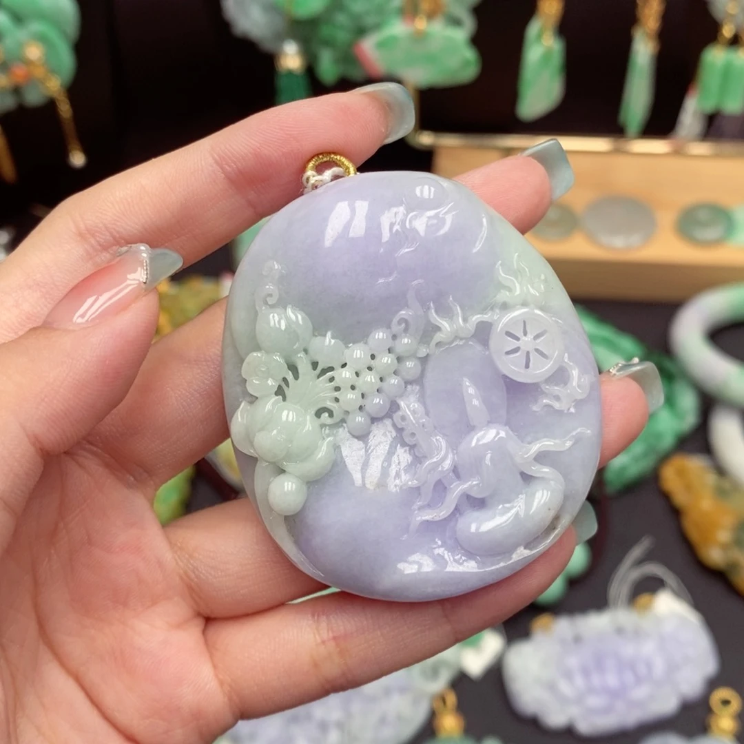 翡翠未镶嵌颈饰翡翠