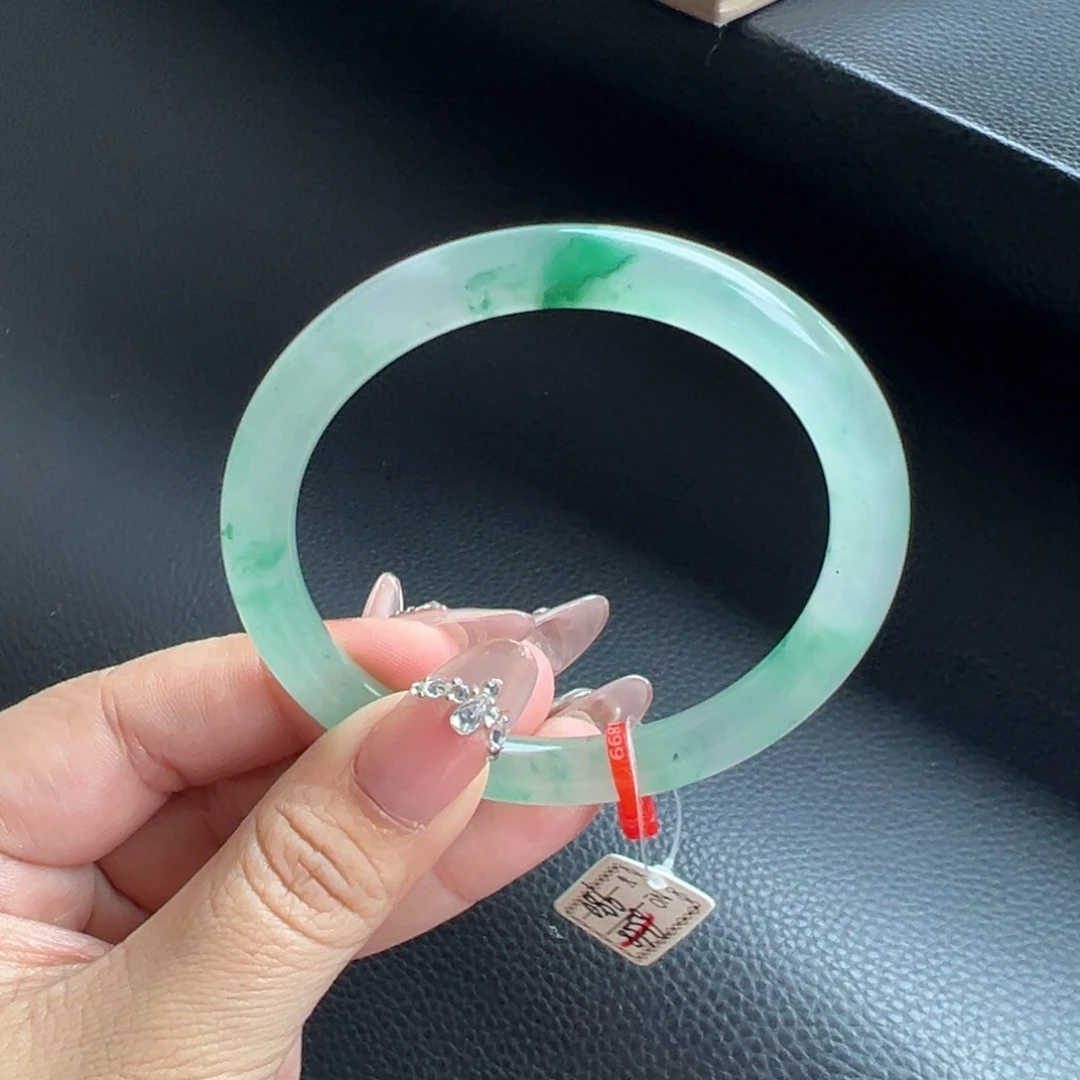 石英质玉未镶嵌手镯57.5