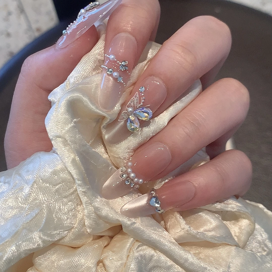 夏日樱桃【芭蕾舞】银色芭蕾舞珍珠光疗手工穿戴甲