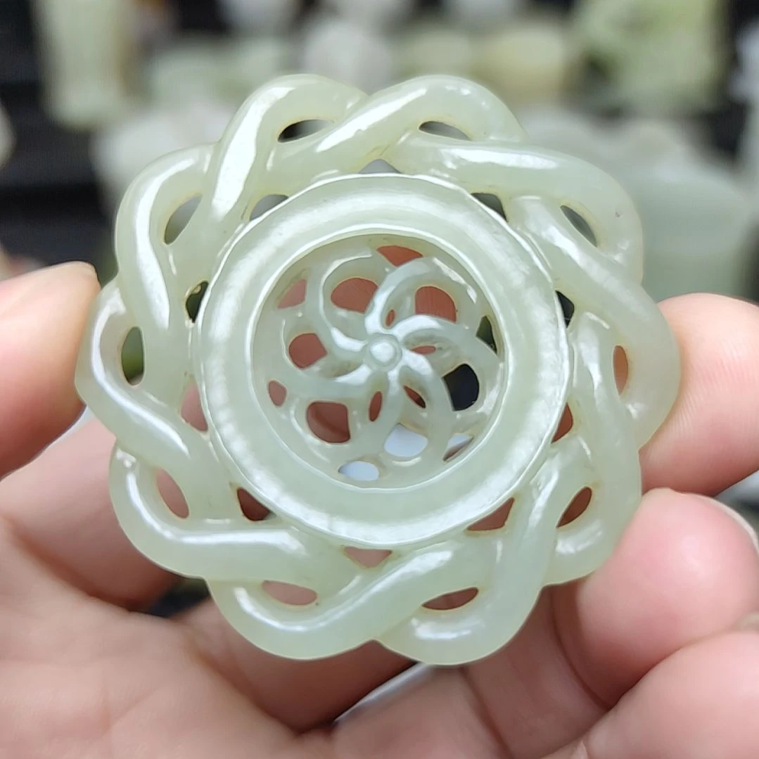 和田玉挂件未镶嵌