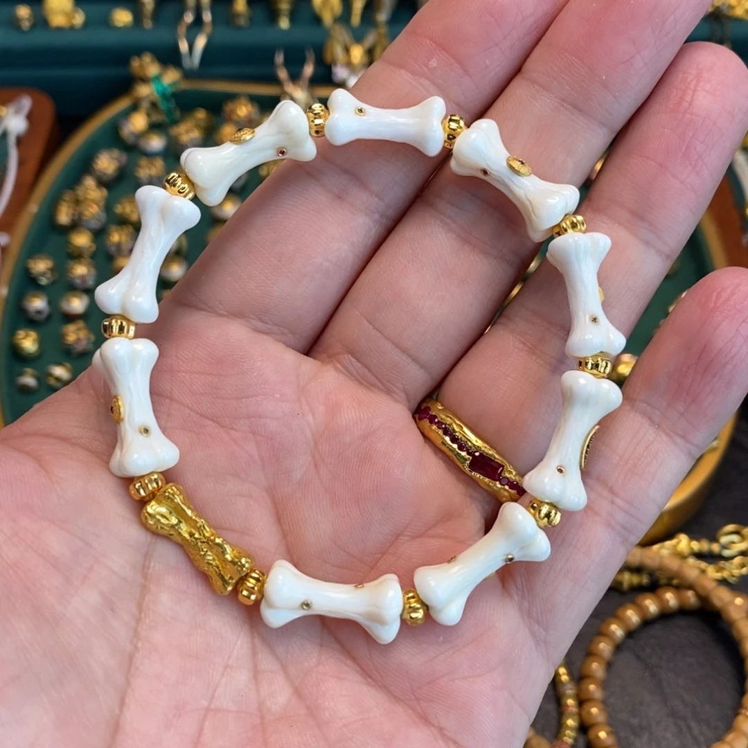 手链足金镶嵌合成（培育）蓝宝石