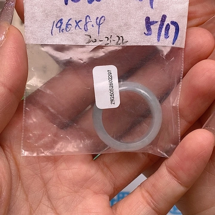 翡翠未镶嵌颈饰y***宪翡翠蛋面