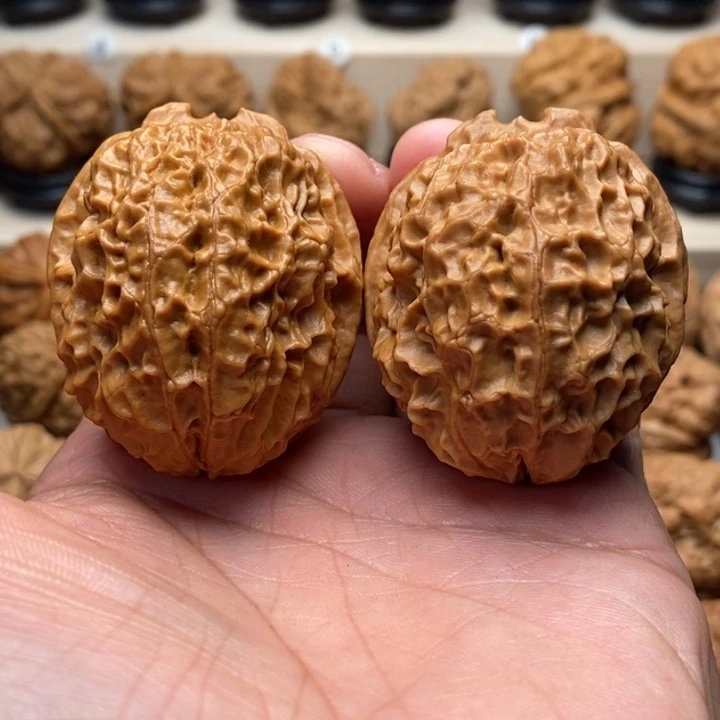 *****把件文玩核桃……………………………………