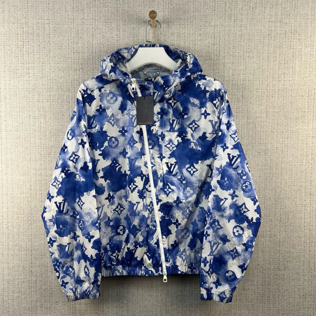 未使用 LouisVuitton/路易威登 水墨外套/尺码50/全新/编号9436