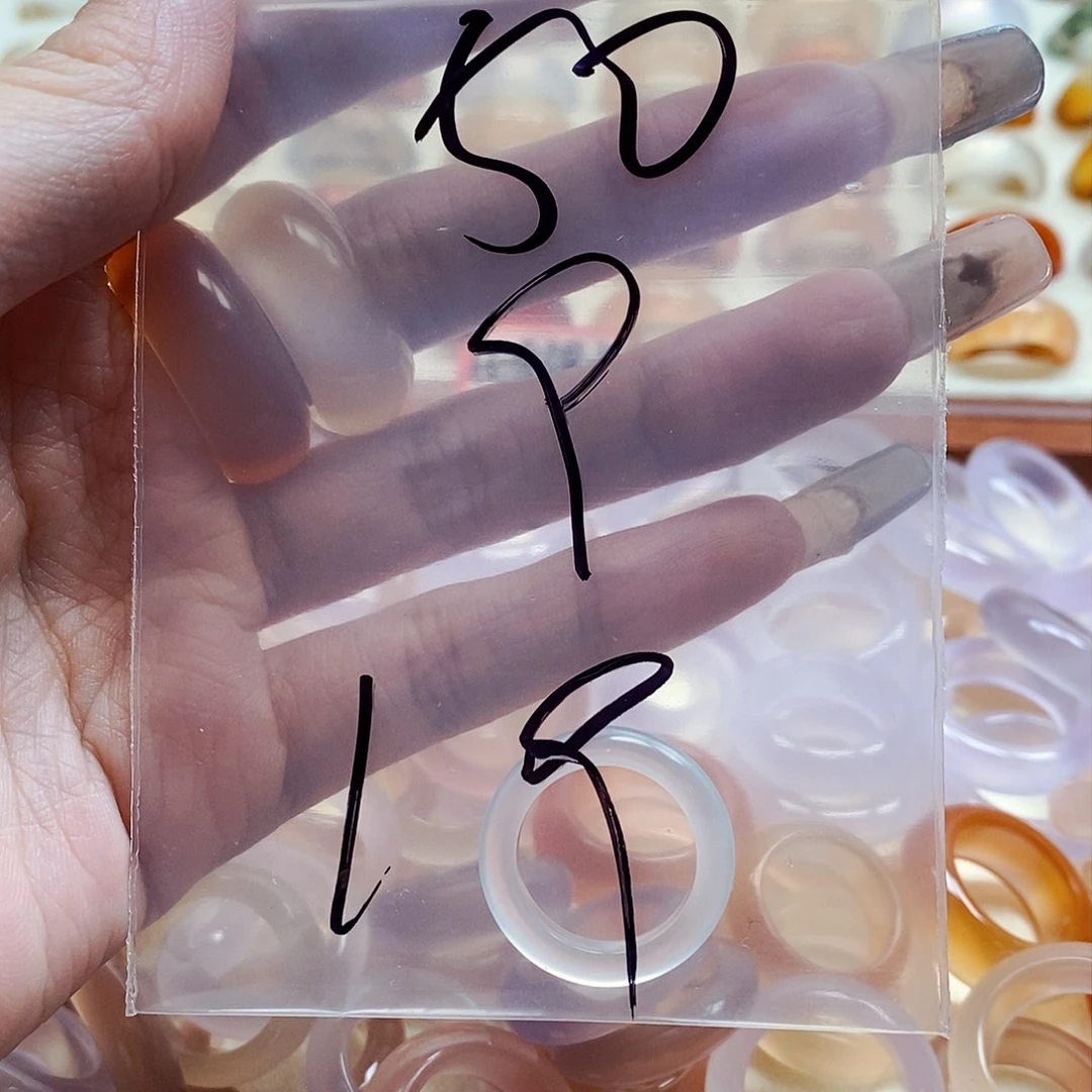 玛瑙/玉髓戒指未镶嵌