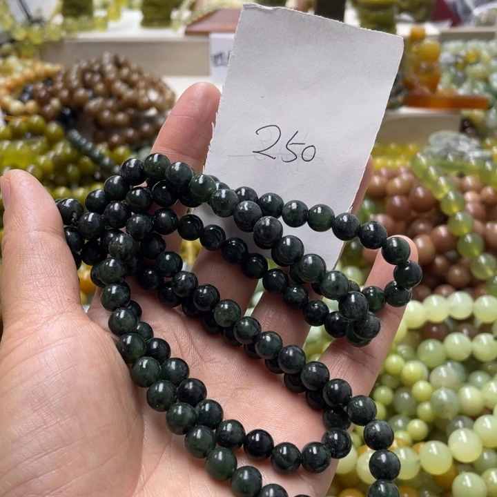 未镶嵌蛇纹石玉手链