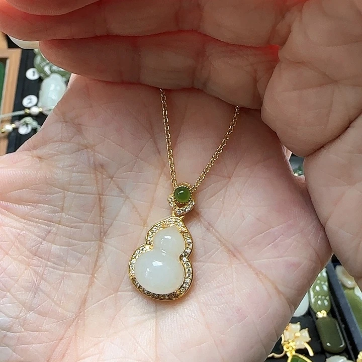 颈饰银S925镶嵌和田玉