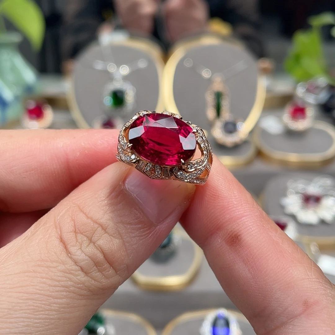 碧玺戒指18K金镶嵌7.53ct
