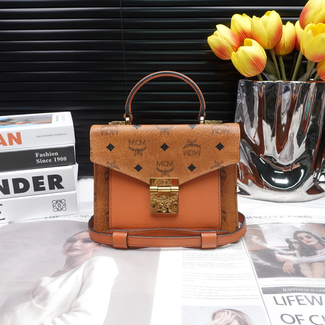 95新 MCM 单肩包/T10225002