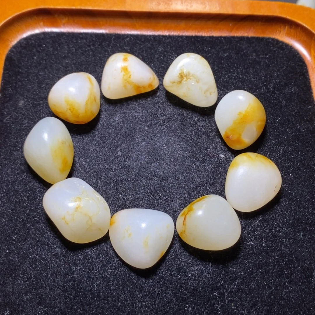 和田玉未镶嵌手链