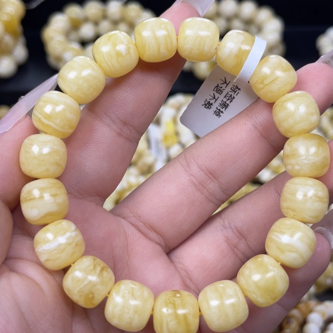 蜜蜡未镶嵌珠宝奇石11m