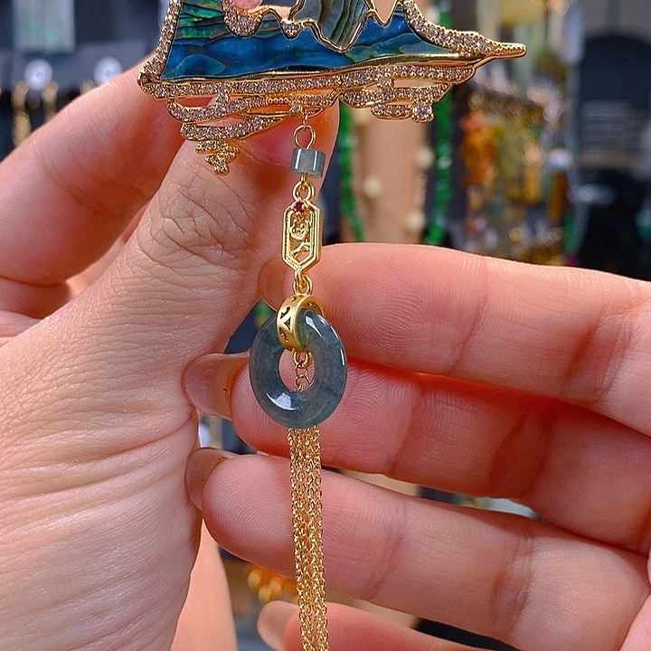 翡翠未镶嵌耳饰翡翠