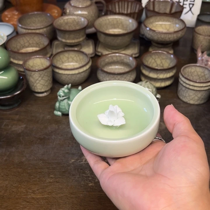 青瓷微瑕浮力特价