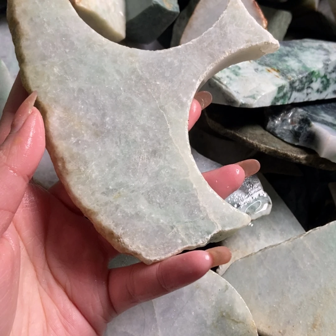 翡翠未镶嵌挂件天然翡翠