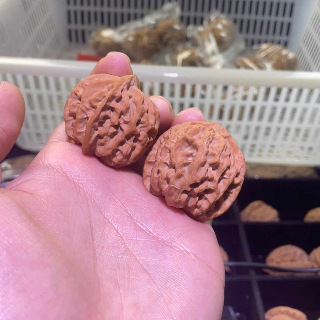 文玩核桃把件苹果园 500