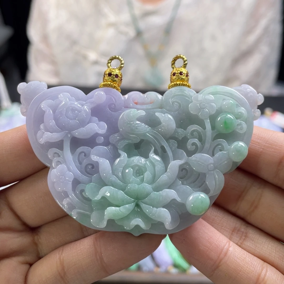 正***翡翠未镶嵌颈饰代编织