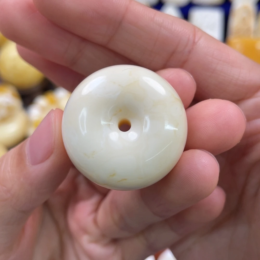 蜜蜡裸石未镶嵌琥珀蜜蜡平安扣