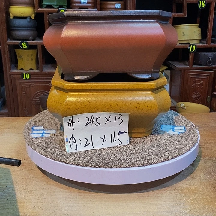 紫砂花盆紫砂红色