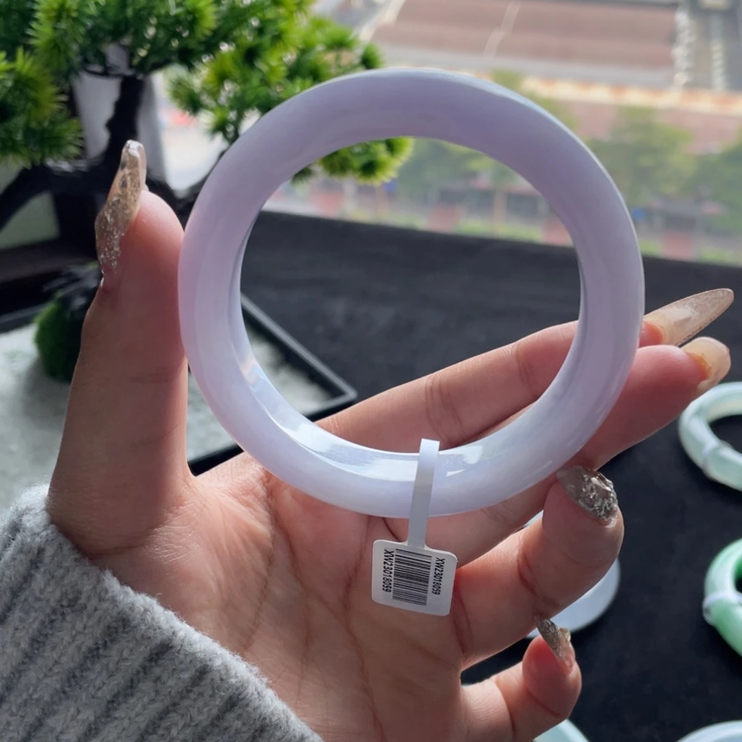 翡翠未镶嵌手镯三天鉴赏